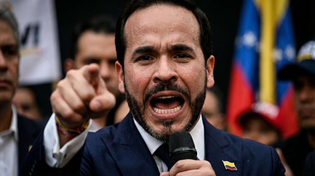 De la Espriella asume el poder en una Colombia ...