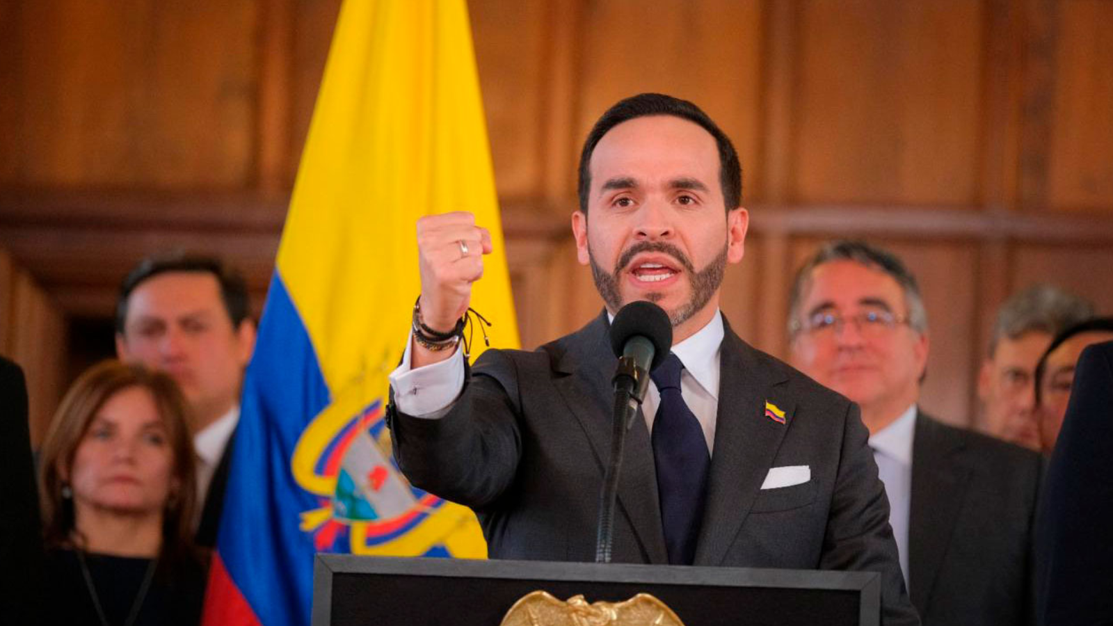 El Presidente firma paquete de decretos con cambios en comercio y ProColombia