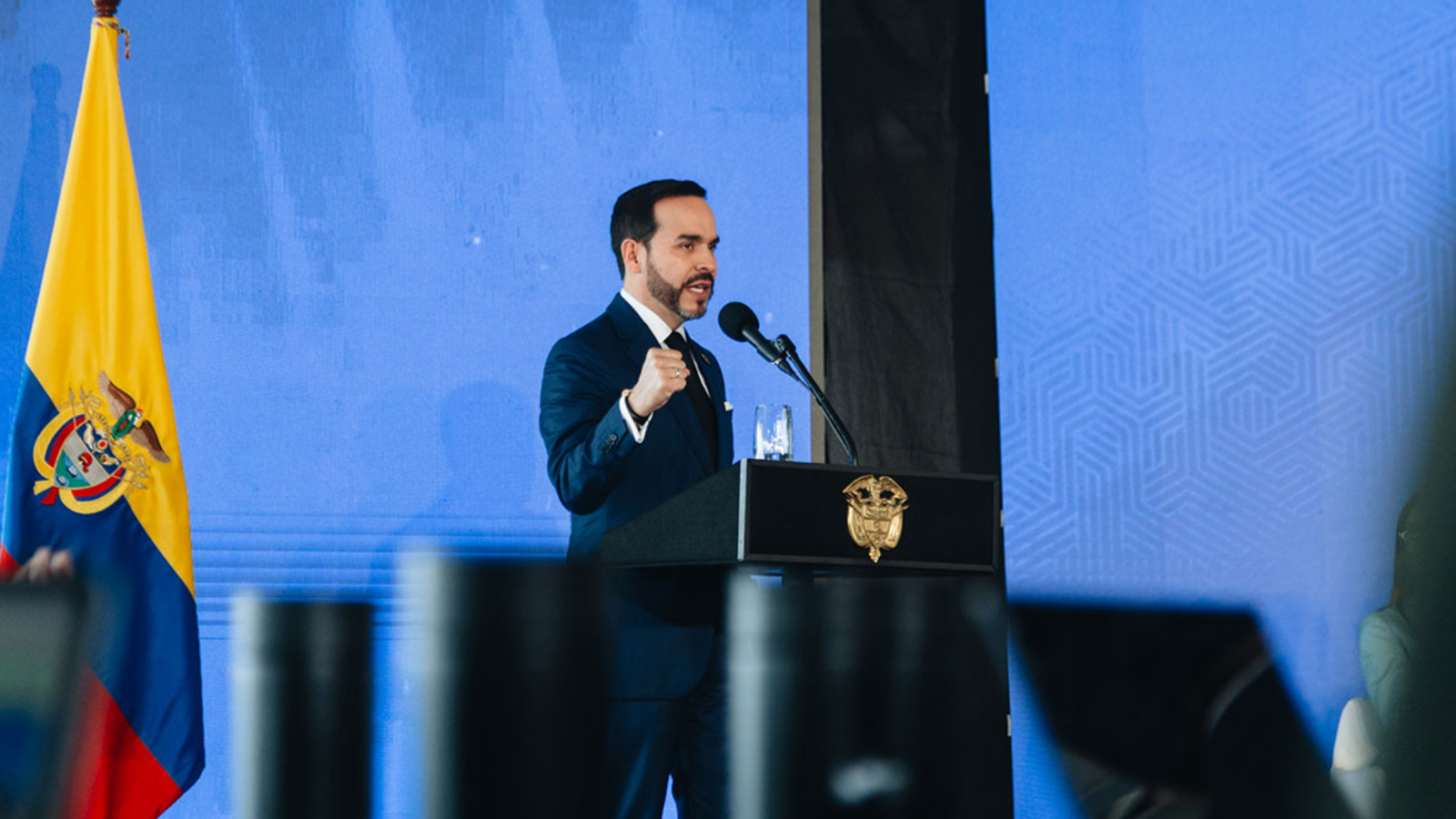 De la Espriella pide a alcaldes no ceder ante intimidaciones