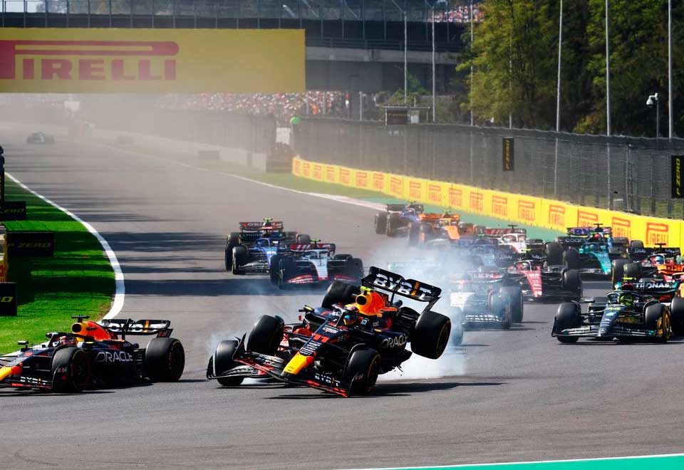 Así salió ‘Checo’ Pérez del Gran Premio de México en la primera vuelta