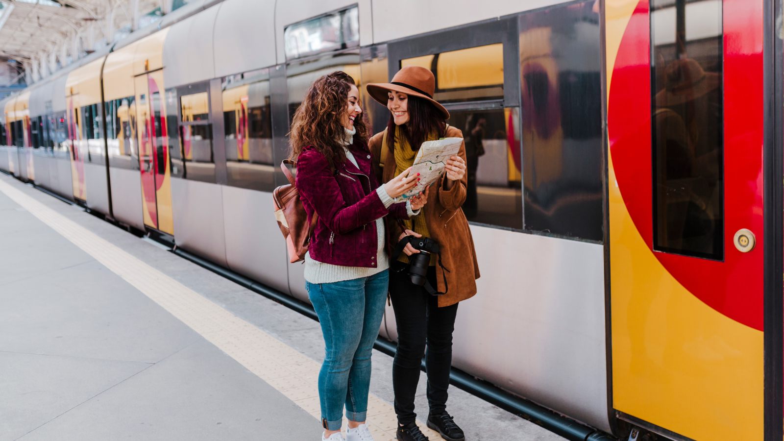 Avanzan líneas 3 y 4 del Metro regional.