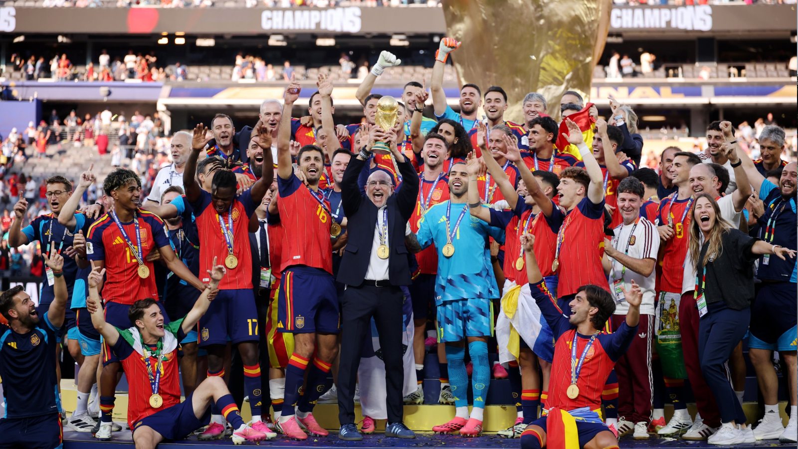 España celebra su segundo título mundial tras vencer a Argentina