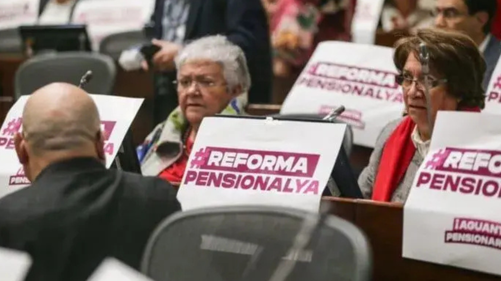 Dan 30 días para justificar aplazamiento pensional