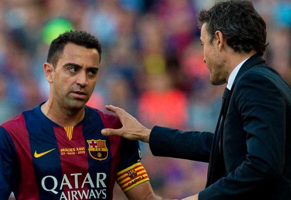 Así fue el saludo de Xavi y Luis Enrique