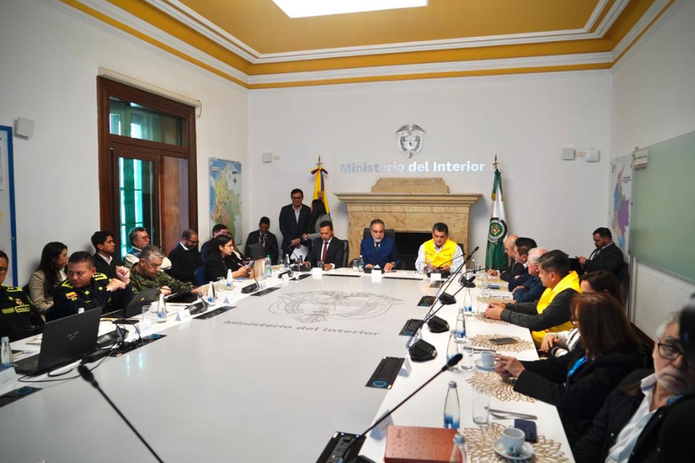 CNE descarta reconteo voto a voto de sufragios en el exterior