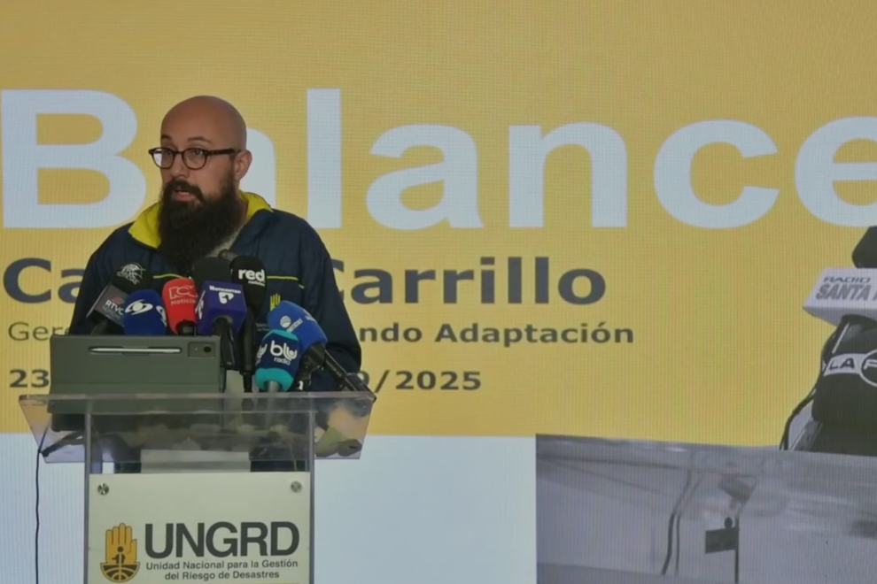 Carrillo vincula a Benedetti con presuntas irregularidades en el Fondo de Adaptación