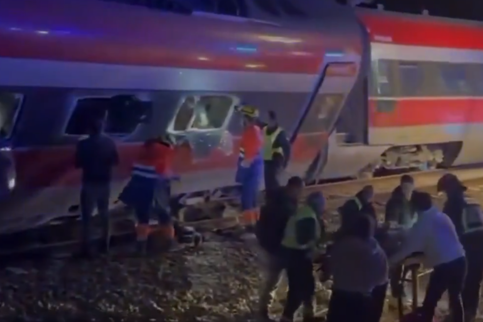 Choque mortal entre trenes de alta velocidad