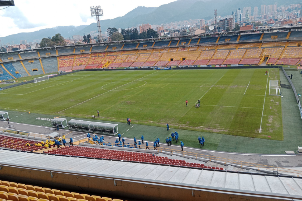 Autoridades del distrito ponen la lupa en gramado del Estadio El Campín