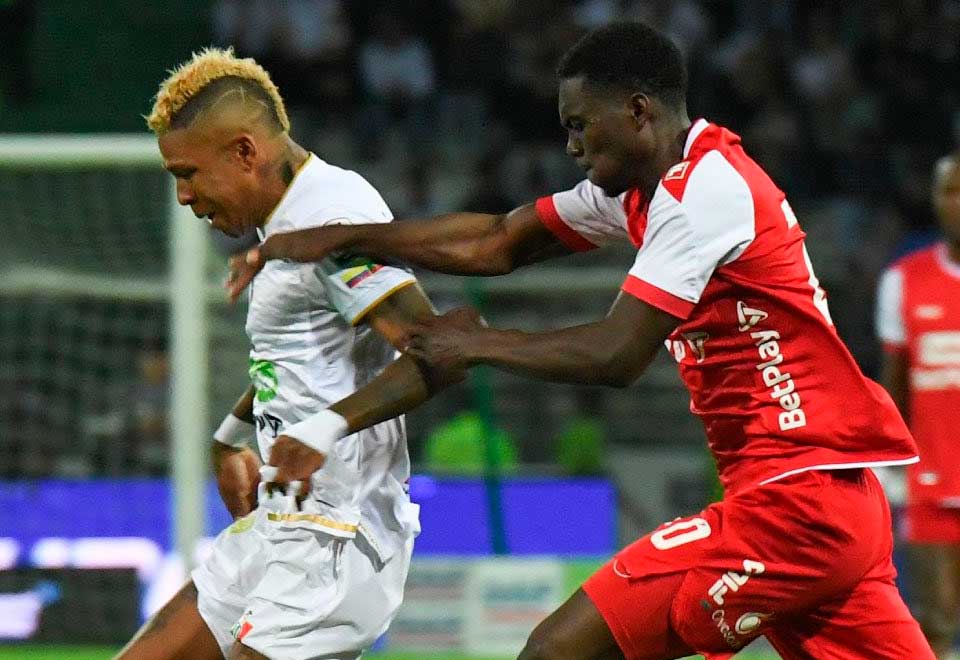 ¡Increíble! Qué tal la jugada del arquero del Once Caldas