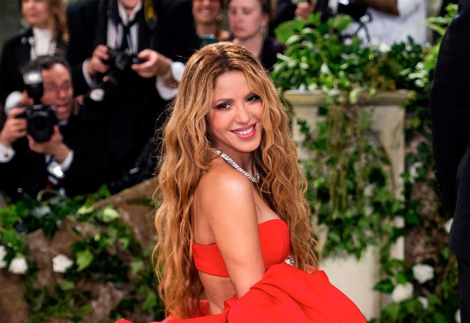 Así fue el detrás de cámaras de Shakira en el debut del Met Gala