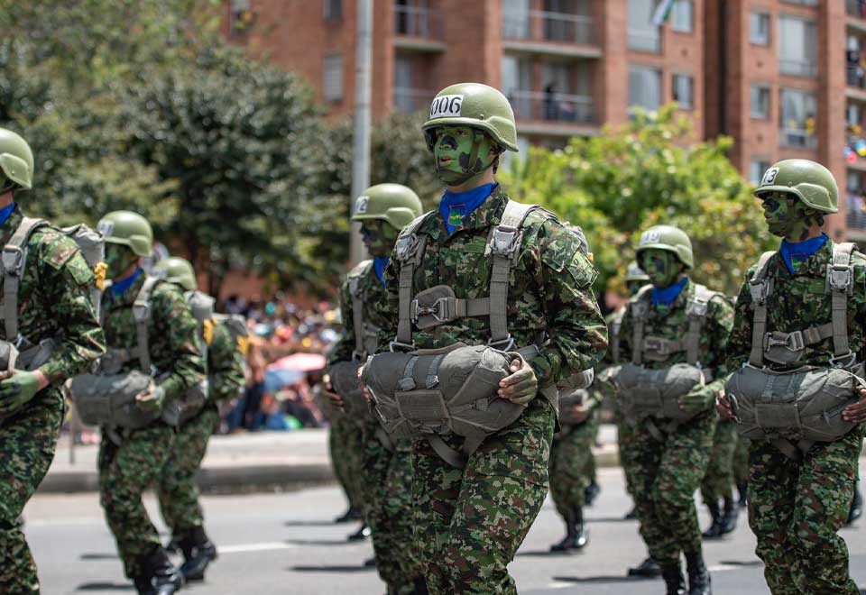 Ahora entrar a el Ejército, Armada o la Policía Nacional no tendrá costo