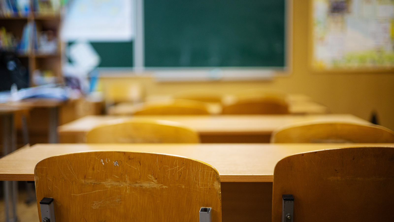 1,5 millones de menores, fuera de las aulas