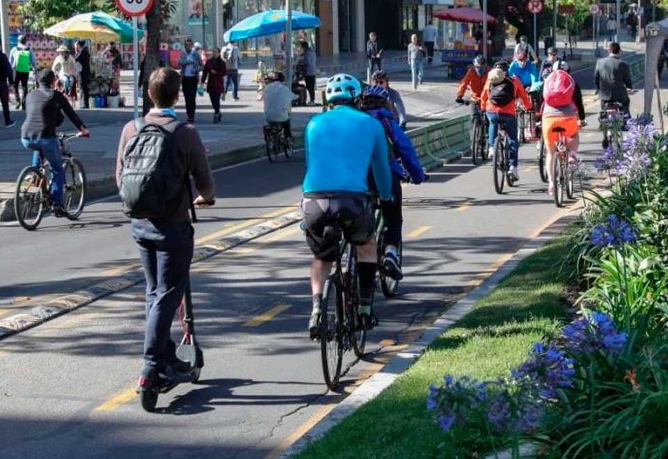 Tips para andar en bici el día sin carro y moto en Bogotá