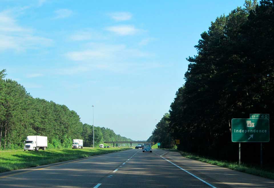 [Video] Un choque de 25 vehículos deja 2 personas muertas