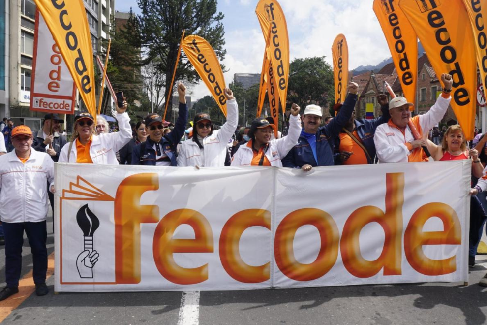 Fecode se va a paro nacional por crisis en salud del magisterio