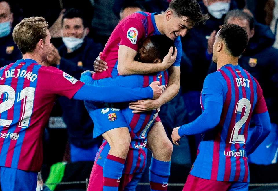 PSG le quita importante jugador al Barcelona