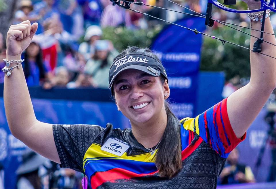 Sara López ganó el título mundial de las finales de tiro con arco