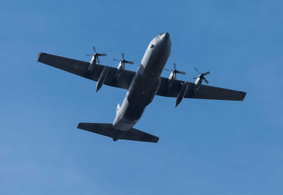 Este es el momento en el que un avión ruso se estrella