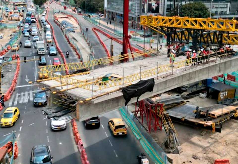 Qué pasó con la estructura de construcción que colapso en Bogotá