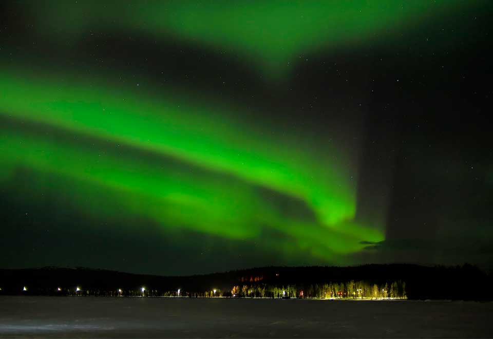 [Video] ¡Increíble! Aurora boreal fue grabada por pilotos