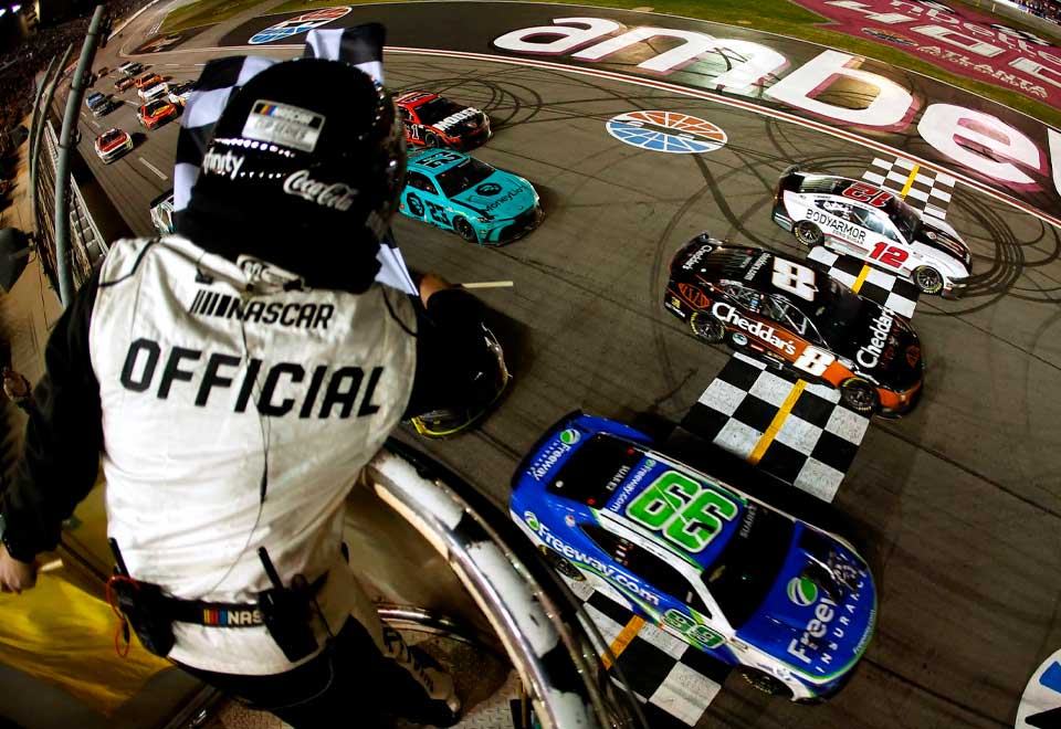 ¡Increíble! photo finish en Nascar