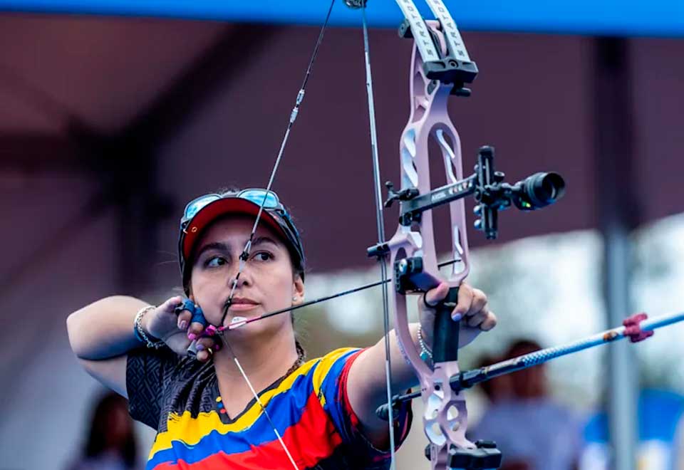 Colombiana campeona de Tiro con Arco