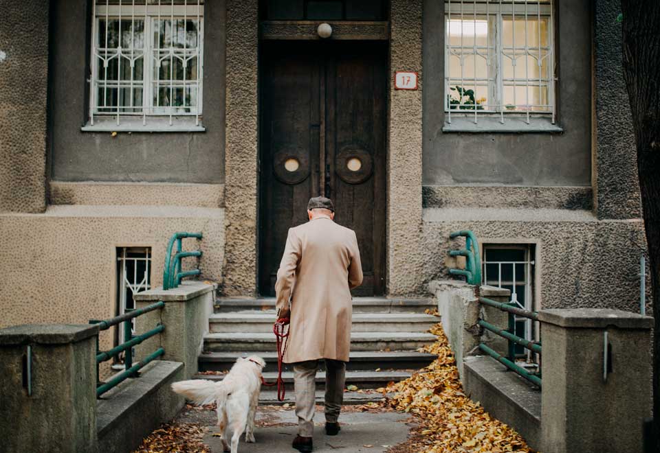 [Video] Intentaron robar a un adulto mayor y esto pasó