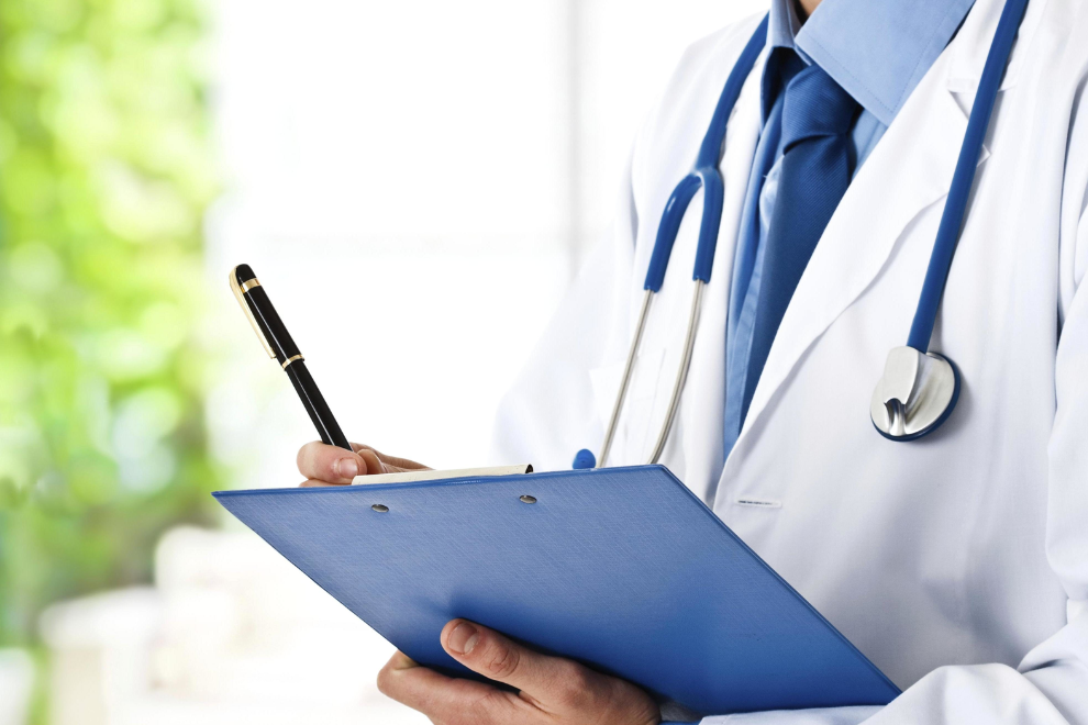 Deuda del sistema de salud en Colombia alcanza los 32 billones de pesos, advierte la ANDI