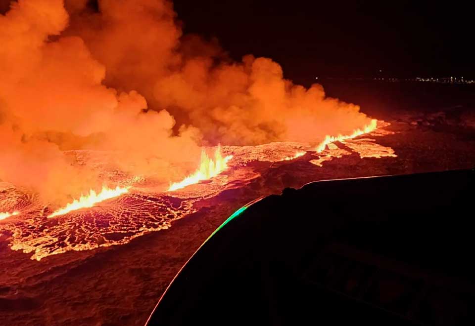 [Video] Terror por erupción de volcán en Islandia