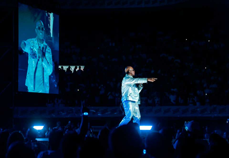 Con exitosa presentación en Medellín, Willy García inicio su gira por Colombia